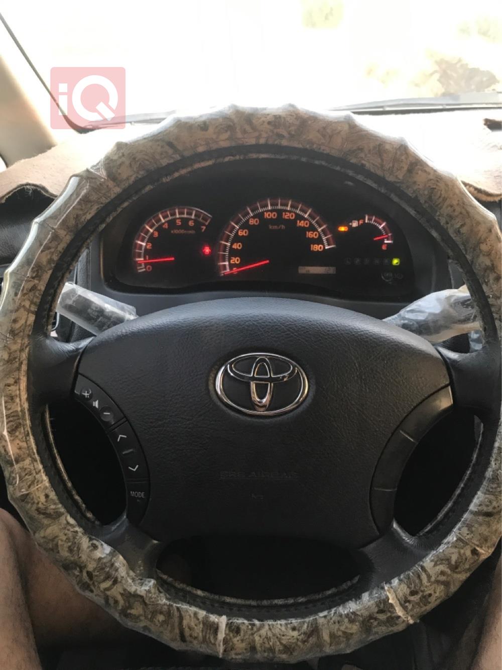 تۆیۆتا ئیپسەم